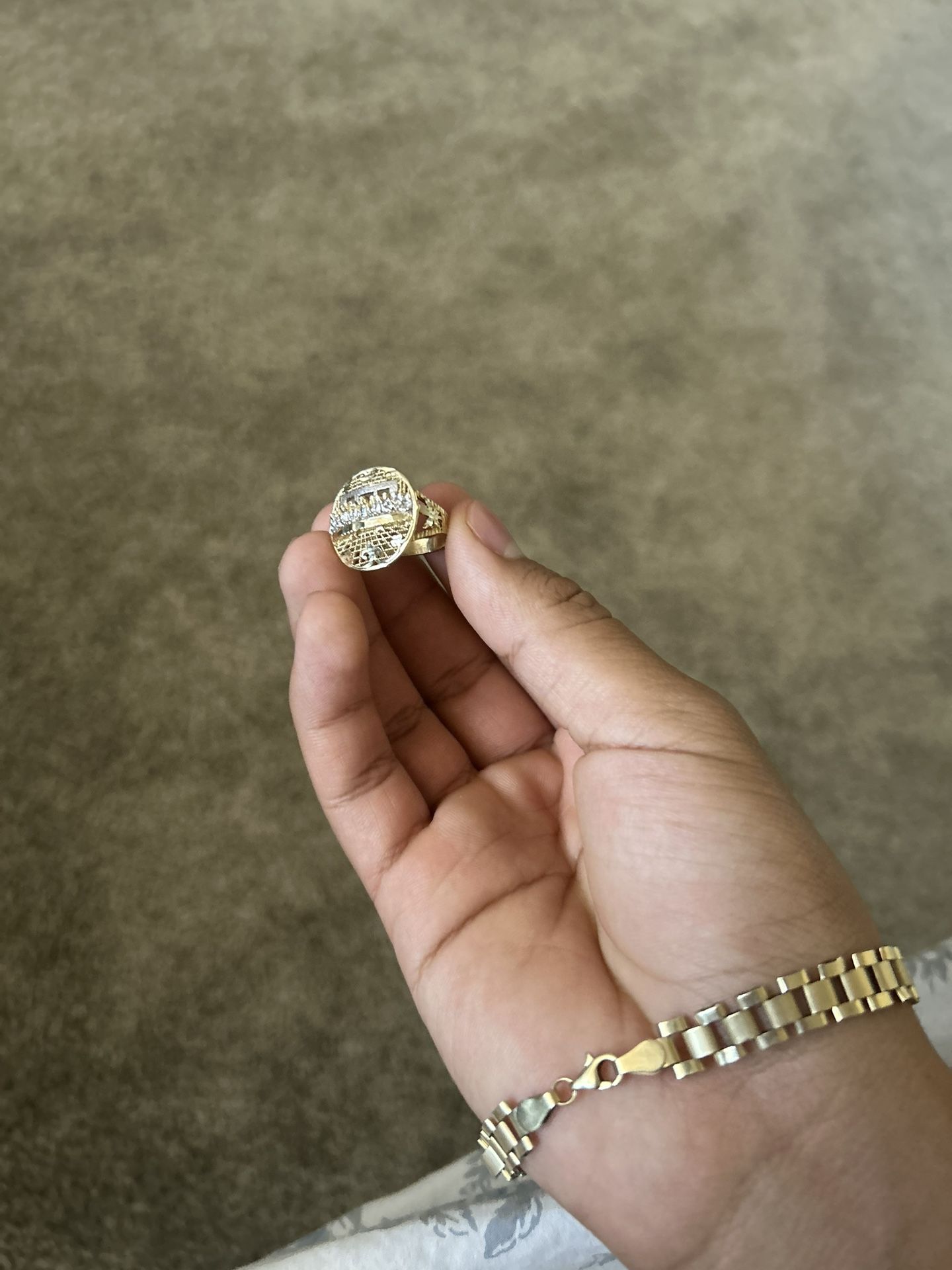 Gold 10k last supper ring CASH ONLY
