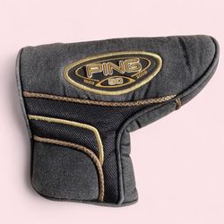 2009 limited edition ping golf club headcover
