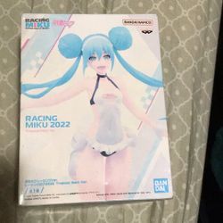 Racing Miku 2022 Tropical Maid Ver.