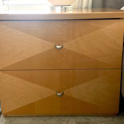 Elegant Set Of 2 Nightstands For A Stylish Bedroom Upgrade!