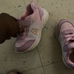Size 9 Bluey Girl Shoes 