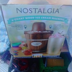 Nostalgia Ice Cream Machine