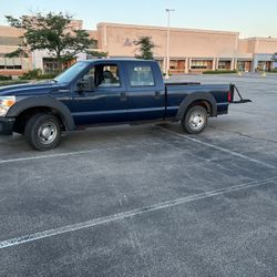 Super Duty.    6.2  Work Truck 