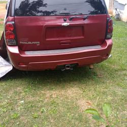 Headlights  And Taillight For A 2006 Chevy Trailblazer 