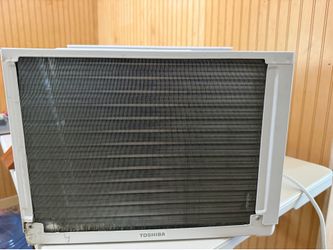TOSHIBA WINDOW AC