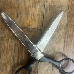 VTG Wiss CB7 Sewing Craft Scissors USA Black Handle 