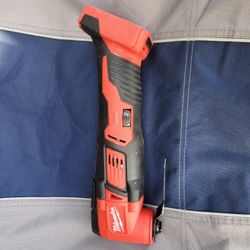 LIKE NEW MILWAUKEE M18 (12 SPEED)MULTI-TOOL 
