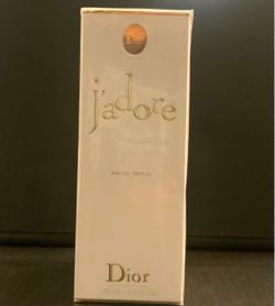 j’adore perfume