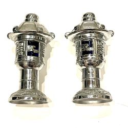 NIKKO Vntg Salt & Pepper Shakers