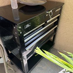 33 in. W 4-Drawer Mechanics Tool Utility Cart in Gloss Black