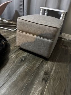 Rocking ottoman
