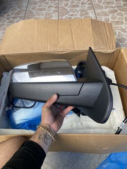 Chevrolet Silverado 2500 OEM Mirrors