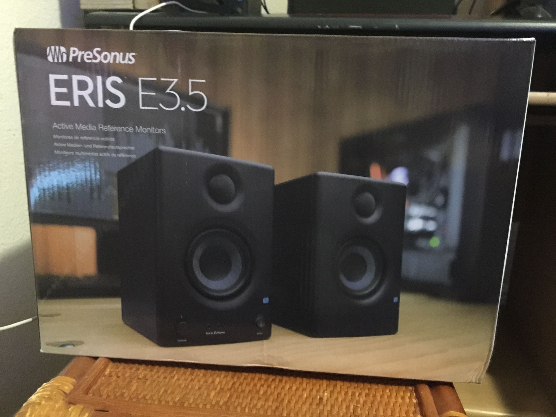 PreSonus Eris 3.5 Active Media Reference Monitors