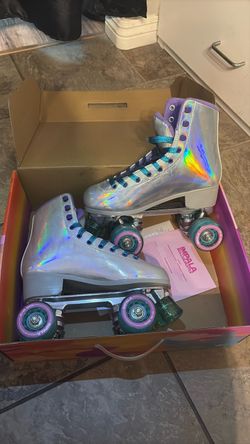 Roller skates size 7