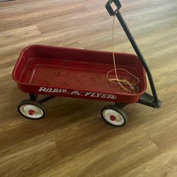 Radio Flyer Wagon