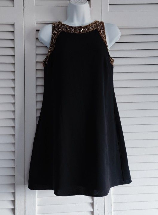 AIDAN MATTOX Women's Sleeveless Beaded Accent Black Formal Dress, Size 2, Used