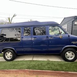 1993 Chevrolet G-Series Van Chevy 20 Runs Perfect Passes Smog Cold AC New Tires Shocks Engine Mounts P