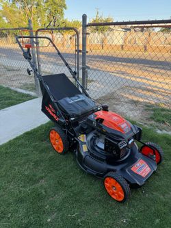 YARDMAX
22 in. 201 cc SELECT PACE 6 Speed CVT High Wheel RWD 3-in-1 Gas Walk Behind Self Propelled Lawn Mower