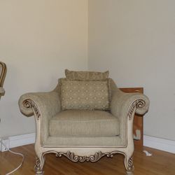 Living Room Arm Chair