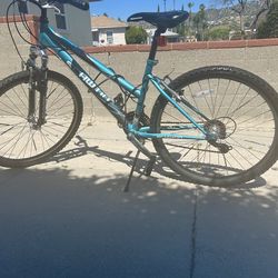 Schwinn Solution mountain bike in great shape