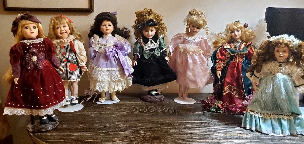PORCELAIN DOLLS