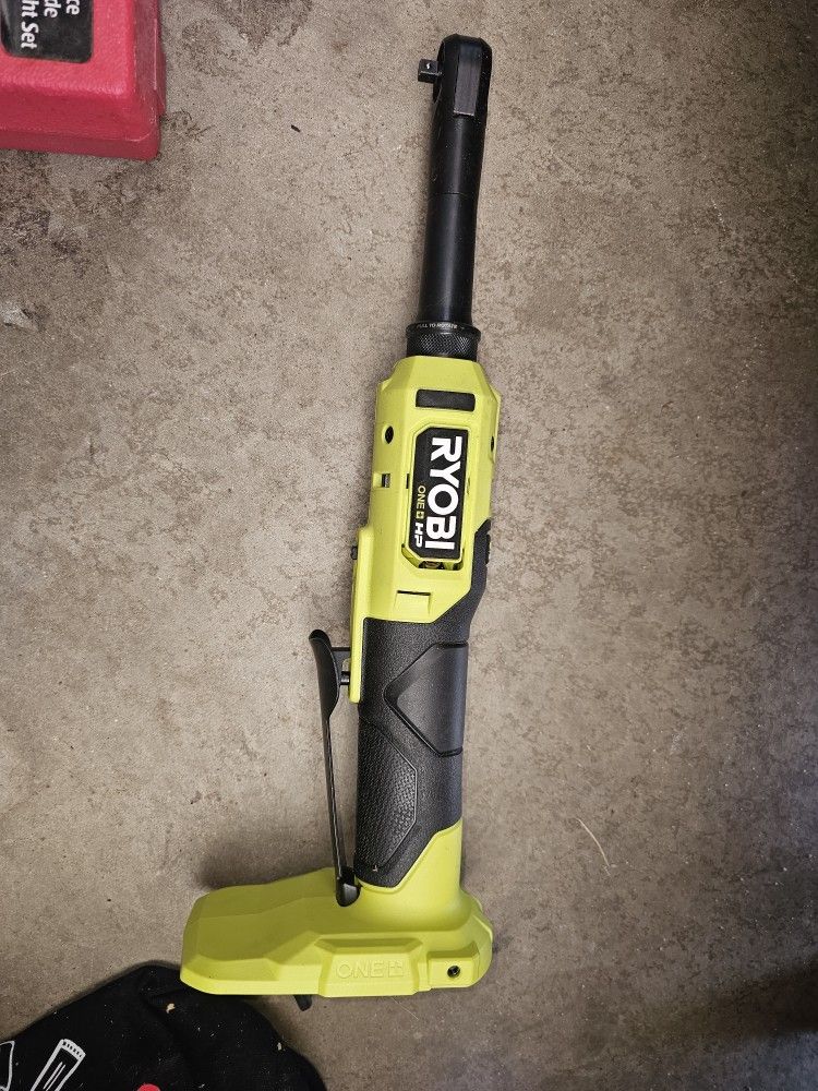 ryobi ratchet