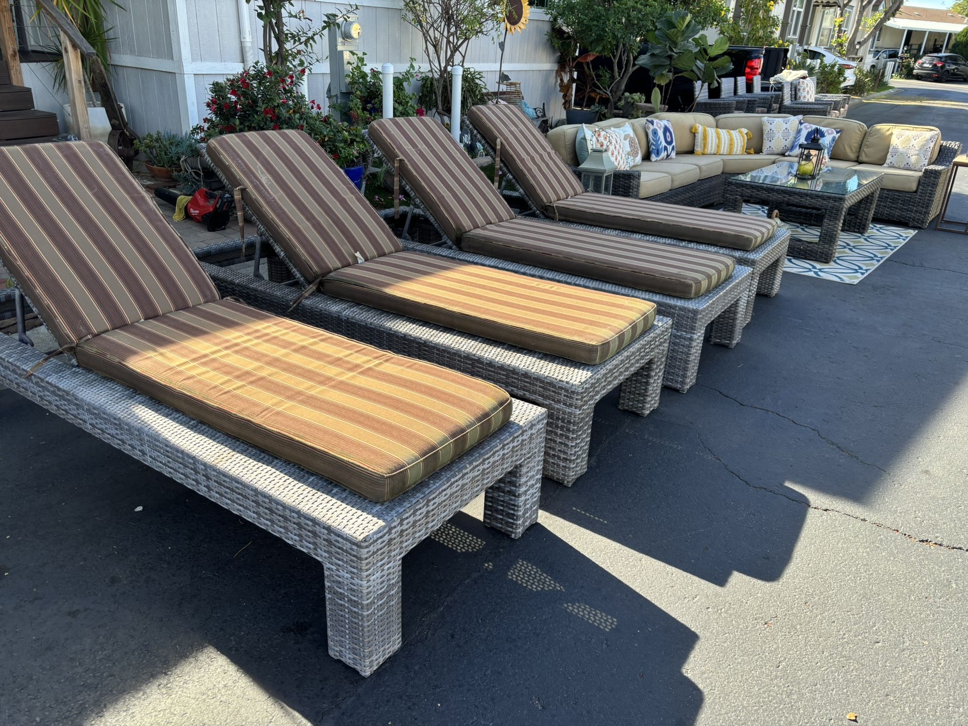 Pool Lounge Chairs Patio Furniture Set 4