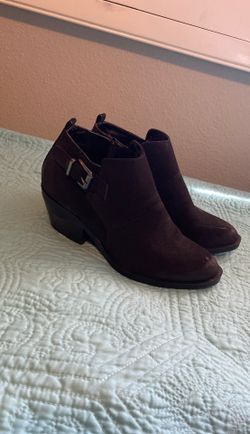 Sonoma black booties size 6 1/2 women’s