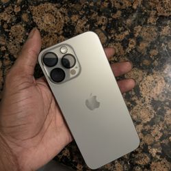 Apple iPhone 16 Pro MAX (Like New)