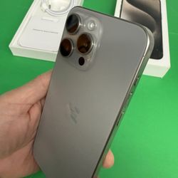 iPhone 15 Ppt Max 256gb Factory Unlocked/ Liberado Para Cualquier Companias 