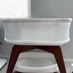 Evi Smart Baby Bassinet Beside Sleeper with Auto-Glide, Ambient Nightlight & Sensory Sounds, Compati