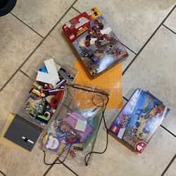 Random Legos And Plates
