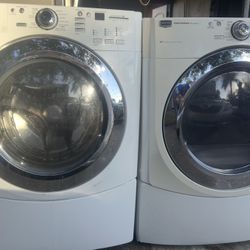 White Washer and Dryer Set