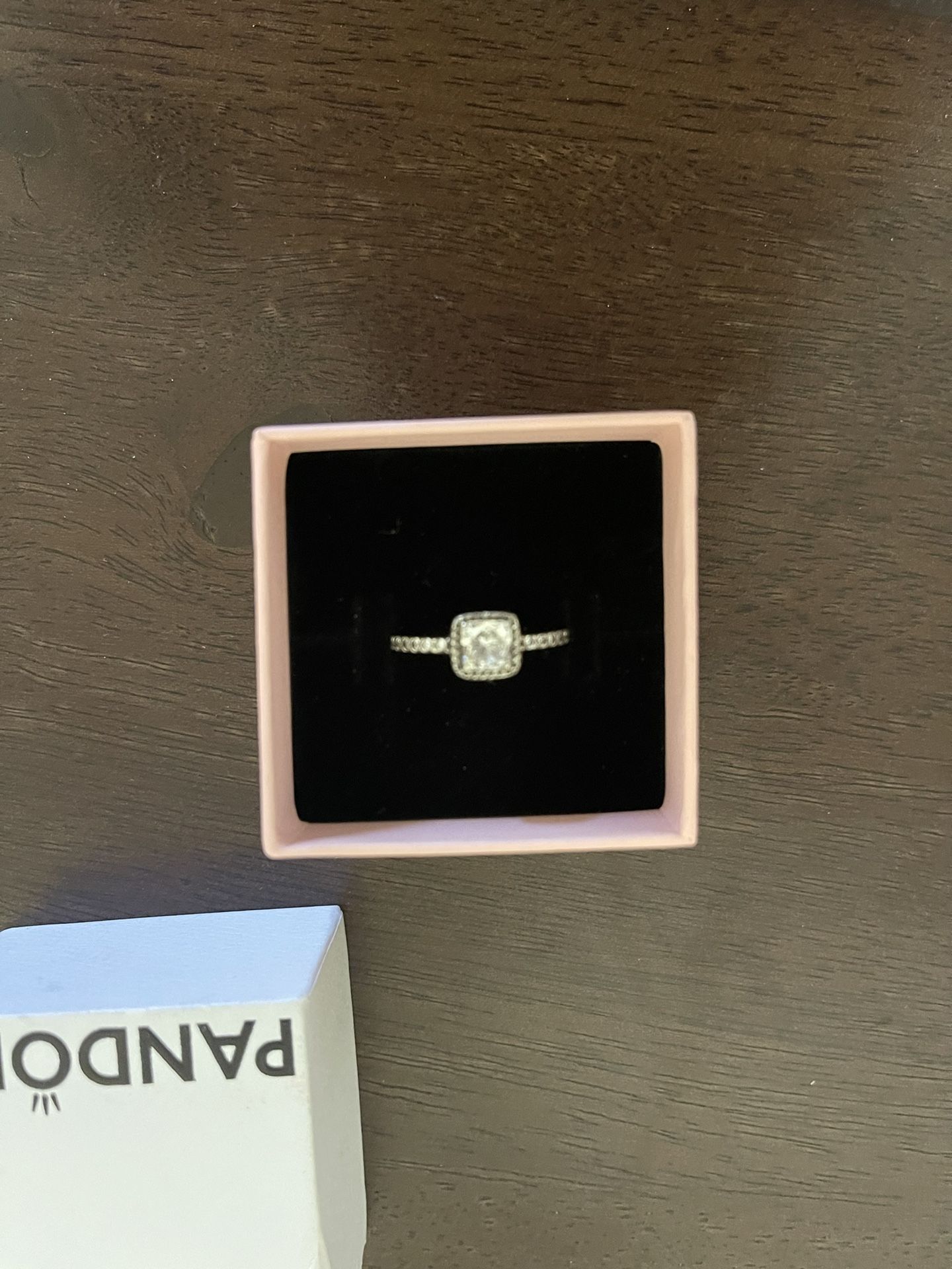 Pandora Ring