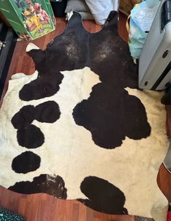 Natural Cowhide Rug Black and White
