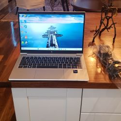 HP  EliteBook  630 G9  Laptop Intel  I7-1265U, 1.80 GHZ, WIN11, 16GB, 256 GB SSD HD
