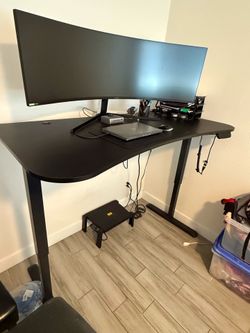 Black Electric Standing Desk