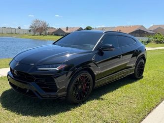 2022 Lamborghini Urus