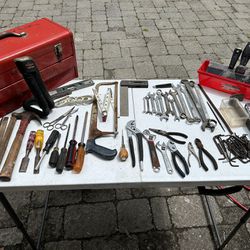 90 Pcs Tool Box Set Special Handyman Carpenter