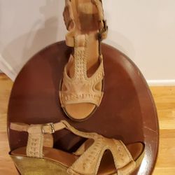CLARKS  Bendables/ Sz 7 1/2  M Shoe/..new In Box 