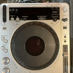 Dj Equipment 