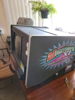 Megatouch XL UPGRADED To TITANIUM Arcade. 