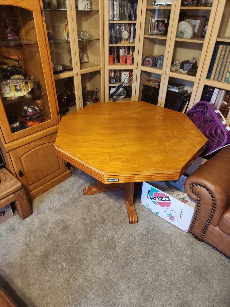 Mizerak 3-in-1 Octagon Game Table – Bumper Pool / Poker / Dining Table.