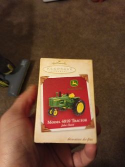 Hallmark Keepsake John Deere Model 4010 Tractor Ornament