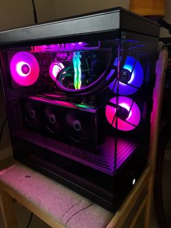Gaming PC – i7-14700F + RX 7700 XT 12GB + 32GB DDR5 + 500GB NVMe SSD
