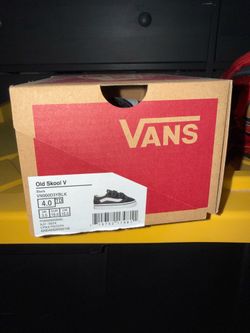 Old Skool Vans size 4