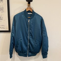 MNML Bomber Jacket - Streetwear Essential