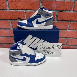 Nike Air Jordan 1 High Og ‘True Blue’ Size 6.5Y Boys