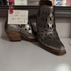 Women’s shoes and Micheal Kors purse