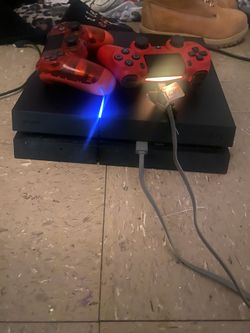 ps4 with 2k22 and warzone 